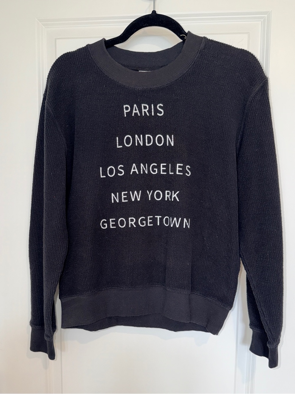 Boat House Apparel Women’s Black City-List Waffle-knit Crewneck Sweatshirt